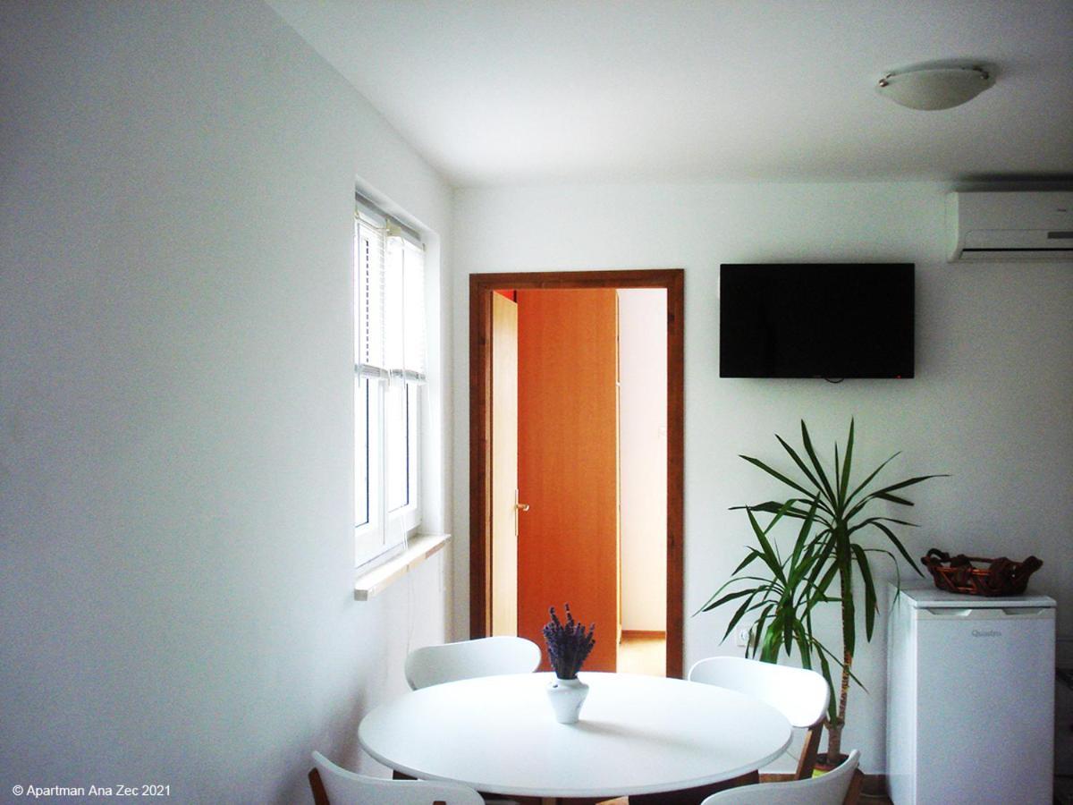 Apartments Zec Brzac Εξωτερικό φωτογραφία