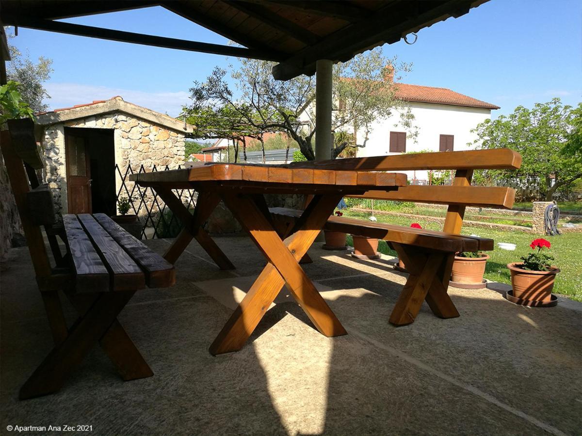 Apartments Zec Brzac Εξωτερικό φωτογραφία